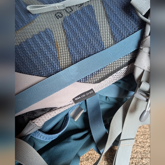 Osprey Women's Ariel 65L Backpack Deep Blue Grey Hiking Backpacking - Picture 16 of 16